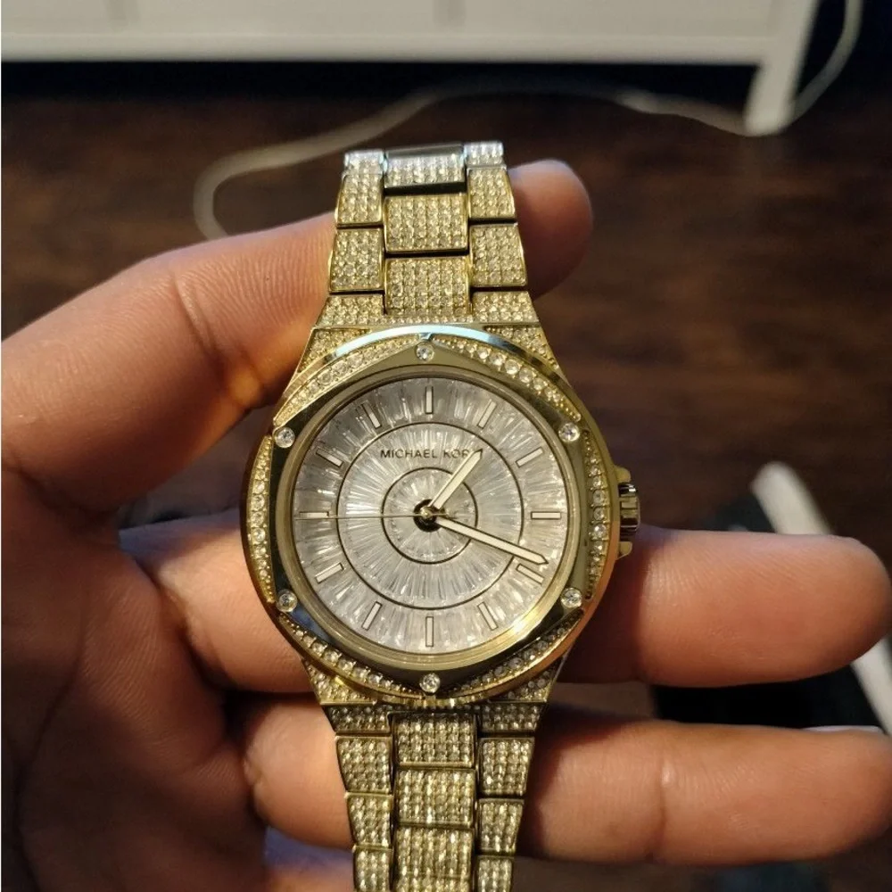 Michael Kors MK 6991 Women's Watch - Picture 2 of 2